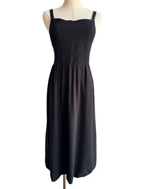 Old Navy Cami Black Smocked Midi Dress POCKETS! Stretchy Strappy Summer Medium